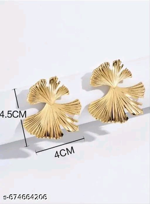 Zuri Vintage Textured Ginkgo Leaf Gold Statement Earrings