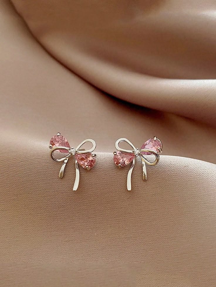 "gold hoop earrings India under 500"