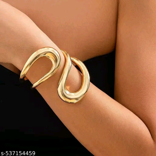 Athena Molten Gold Abstract Cuff Bracelet – Bold Geometric Statement Bangle