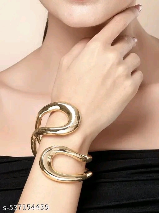 Athena Molten Gold Abstract Cuff Bracelet – Bold Geometric Statement Bangle